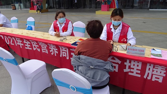 医者初心 学史力行 泰山医院义诊有温度